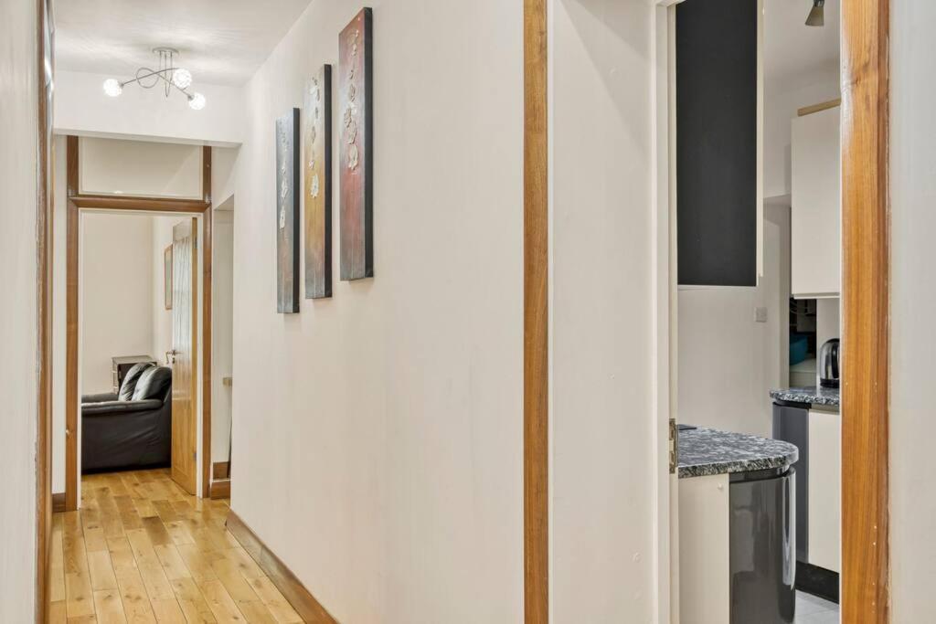 Appartement Spacious 3 Bed Apt- Earls Court Londen